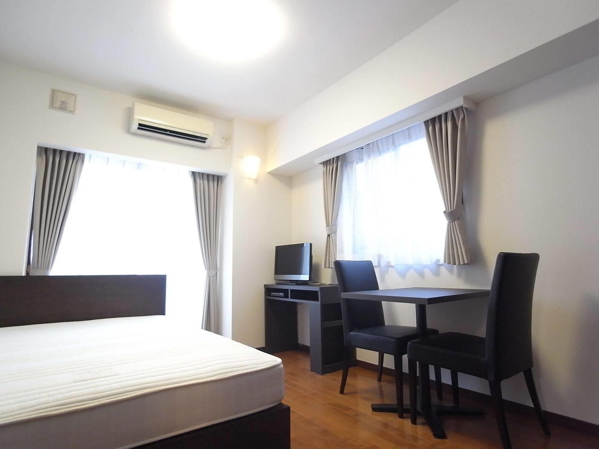 Palace Studio Shinjuku Tochomae โตเกียว ภายนอก รูปภาพ